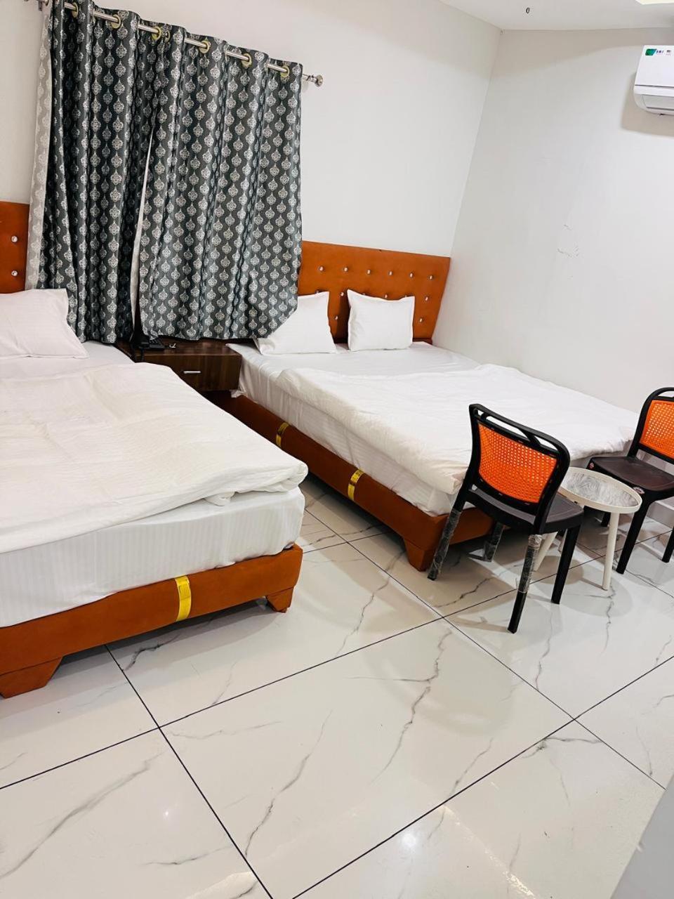 Hotel Shree Kedar Palace ウッジャイン 部屋 写真