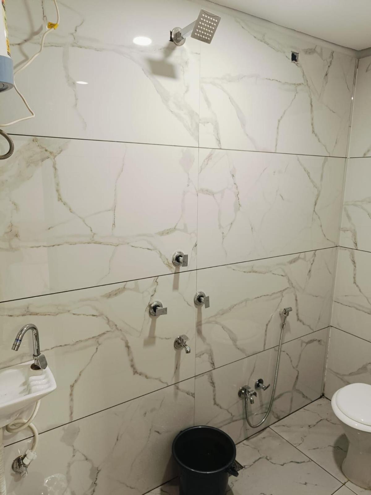 Hotel Shree Kedar Palace ウッジャイン エクステリア 写真